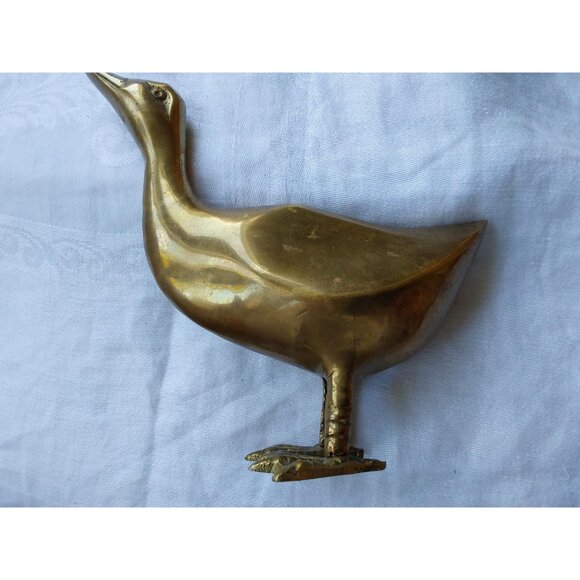 Vintage brass goose or duck standing with head looking up made in Korea - Picture 8 of 9